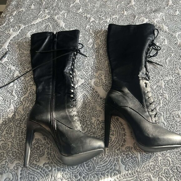 Black Stiletto boots - laced side zipper -Never worn size 9 - Picture 2 of 4
